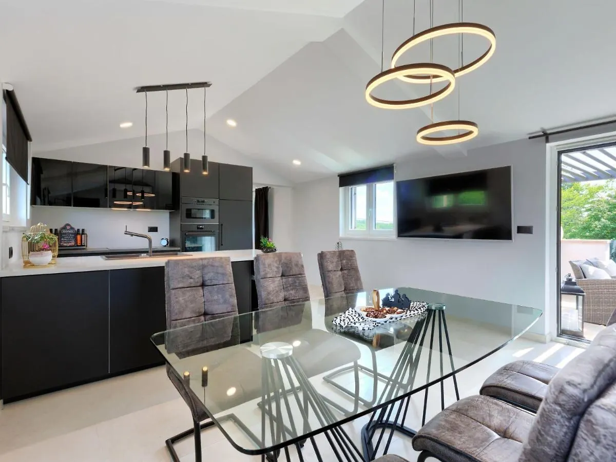 Holiday Home Rokvilla By Interhome Мотовун 0*,